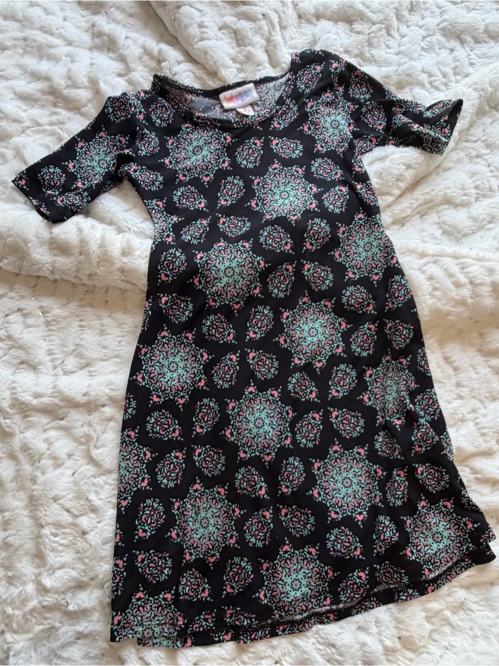 Lularoe Girls Size 4 Black Medallion Print Dress